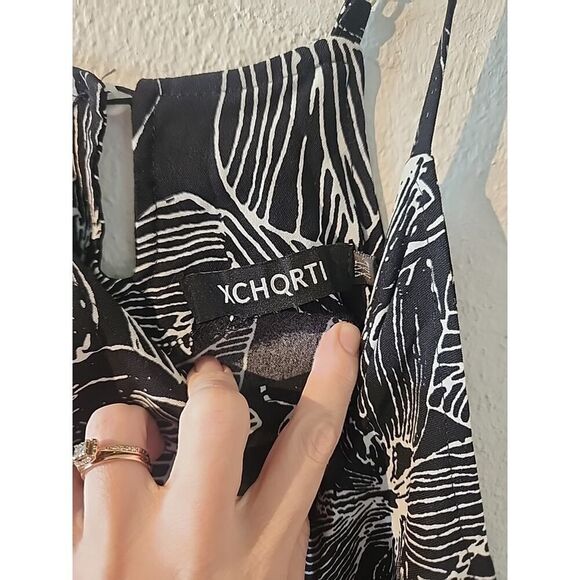 Xchqrti Womens Black and White Floral Short Sleeveless Dress Size XXL Short - Picture 3 of 5